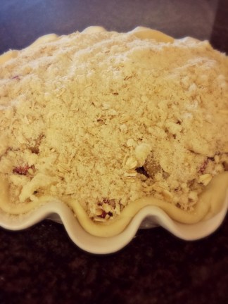 strawberry rhubarb crumb, strawberry-rhubarb, pie, summer, berries, butter